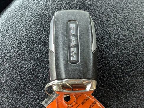 Used 2020 RAM 1500 Laramie image 31