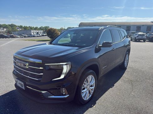 New 2026 GMC Acadia Elevation w/ Elevation Premium Package FWD image 2