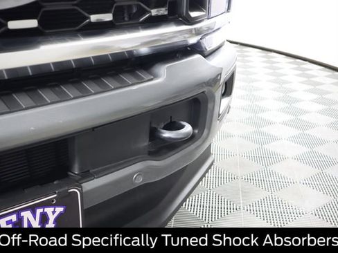 Certified 2025 Ford F450 Platinum w/ FX4 Off-Road Package image 25