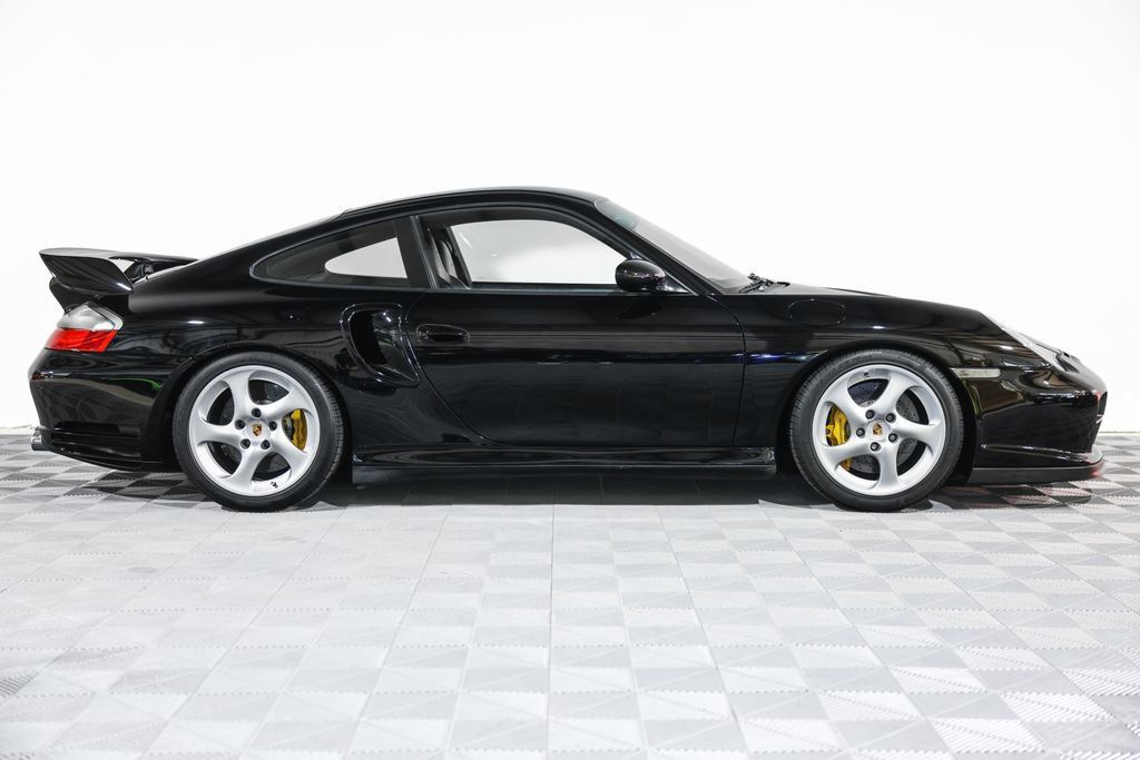 Used 2003 Porsche 911 GT2 RWD image 2