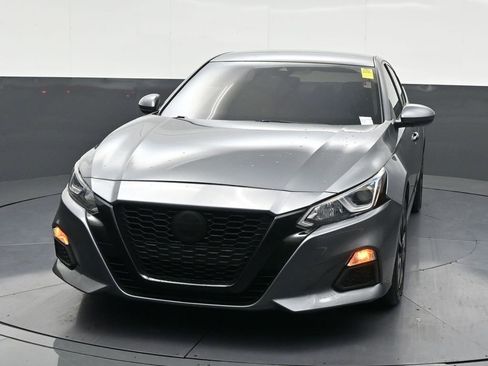 Used 2021 Nissan Altima 2.5 S image 9