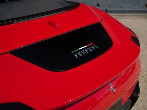 Certified 2025 Ferrari Roma Spider image 21