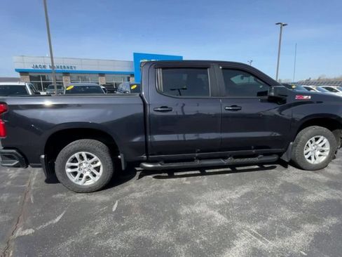 Used 2022 Chevrolet Silverado 1500 RST AWD/4WD image 9