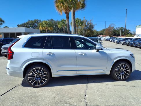 New 2026 Volvo XC90 B6 Ultra w/ Lounge Package AWD/4WD image 8