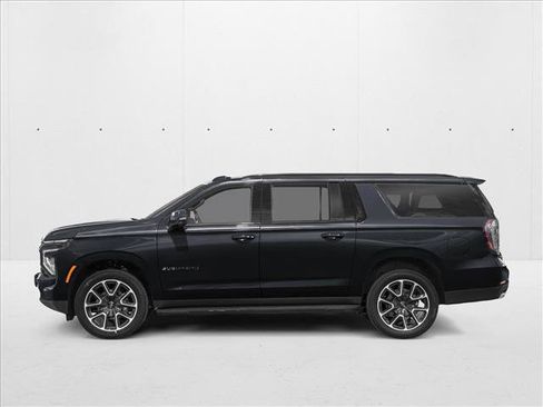 New 2026 Chevrolet Suburban RST RWD image 3