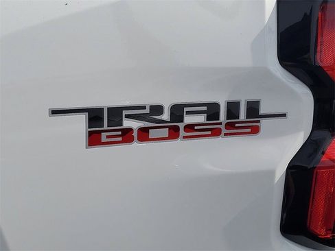 New 2026 Chevrolet Colorado Trail Boss image 21