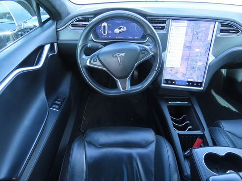 Used 2017 Tesla Model S 90D image 5