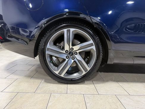 Used 2022 Land Rover Discovery HSE R-Dynamic image 39