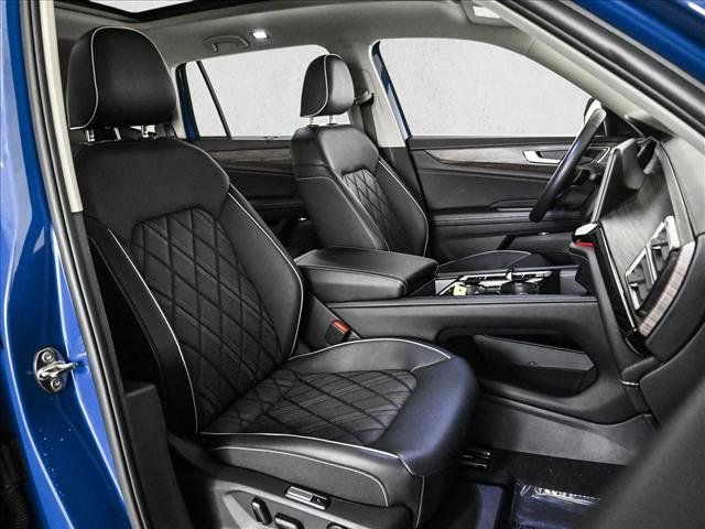 Used 2026 Volkswagen Atlas SEL Premium R-Line AWD/4WD image 23