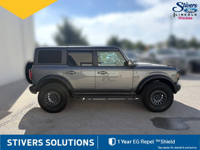 Used 2024 Ford Bronco Outer Banks AWD/4WD image 5