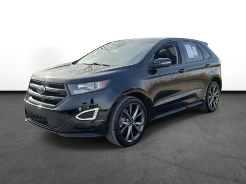 Used 2018 Ford Edge Sport w/ Equipment Group 401A image 2