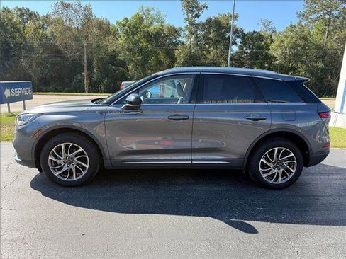 Used 2022 Lincoln Corsair FWD w/ Equipment Group 101A image 2