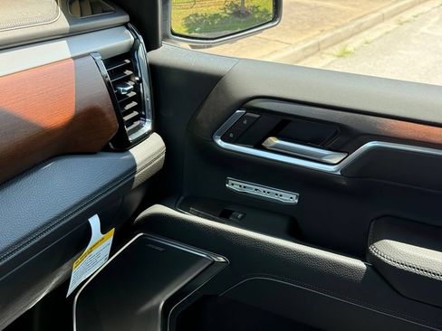 New 2026 GMC Sierra 1500 Denali w/ Denali Reserve Package AWD/4WD image 33