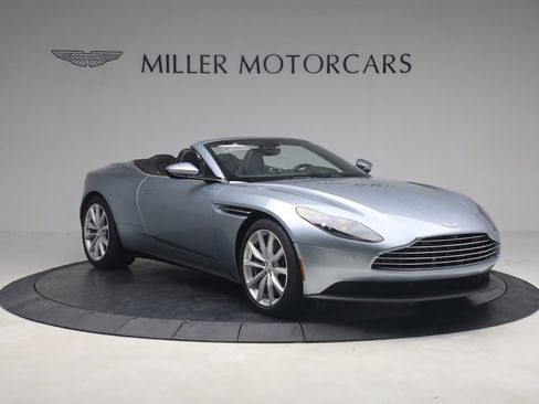 Used 2019 Aston Martin DB11 Volante image 10