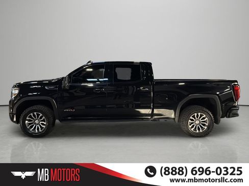 Used 2022 GMC Sierra 1500 AT4 w/ AT4 Premium Package AWD/4WD image 2