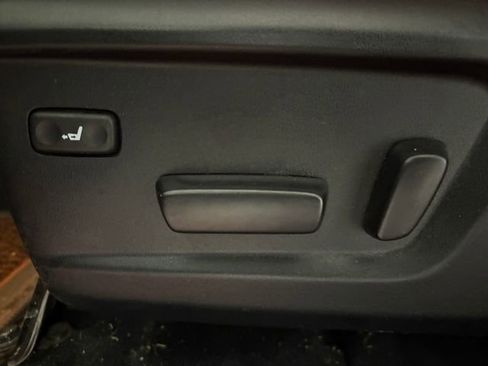 Used 2021 Toyota Tundra 1794 Edition image 5