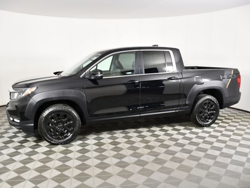 Certified 2023 Honda Ridgeline RTL image 9