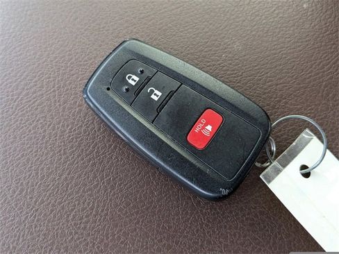 Used 2023 Toyota 4Runner Limited image 28