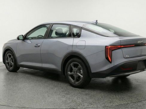 Used 2025 Kia K4 FWD image 6