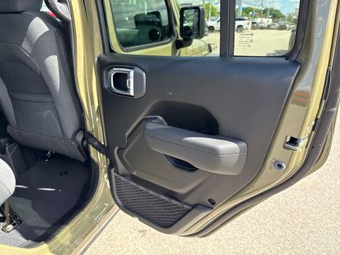 New 2026 Jeep Wrangler Unlimited Sport AWD/4WD image 23