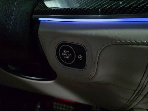 Used 2024 Mercedes-Benz GLS 63 AMG 4MATIC image 27