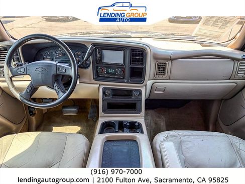 Used 2005 Chevrolet Tahoe Z71 w/ Preferred Equipment Group AWD/4WD image 11
