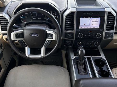 Used 2018 Ford F150 Lariat image 12
