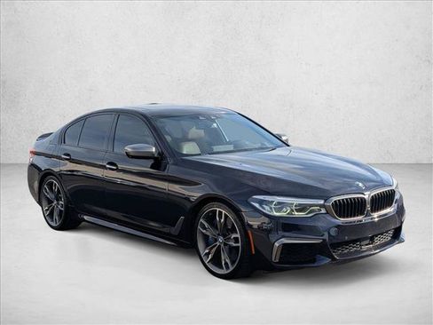 Used 2018 BMW M550i xDrive AWD/4WD image 3