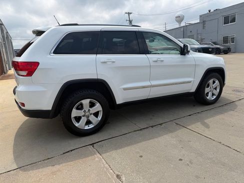 Used 2013 Jeep Grand Cherokee Laredo AWD/4WD image 5
