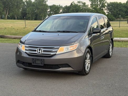 Used 2012 Honda Odyssey EX image 4