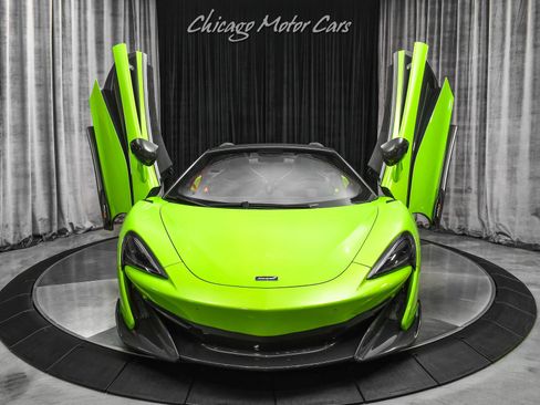 Used 2020 McLaren 600LT Spider image 27