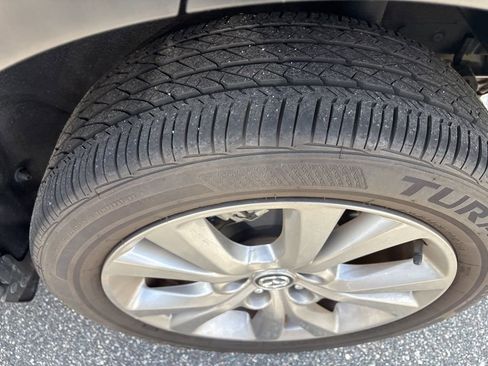 Used 2023 MAZDA CX-30 AWD 2.5 S w/ Premium Package image 17