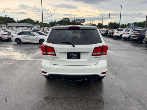 Used 2019 Dodge Journey GT w/ Driver Convenience Group AWD/4WD image 4