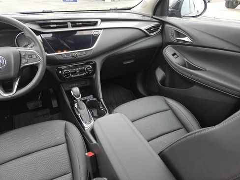 Used 2023 Buick Encore GX Essence w/ Advanced Technology Package image 31