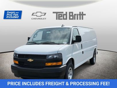 New 2025 Chevrolet Express 3500 Extended