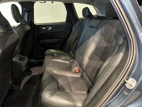 Used 2024 Volvo XC60 B5 Plus w/ Protection Package Premier image 29