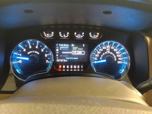 Used 2013 Ford F150 XLT w/ Luxury Equipment Group image 23