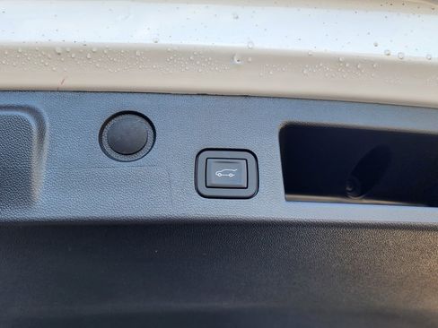 New 2026 GMC Terrain AT4 w/ Convenience Package III image 49