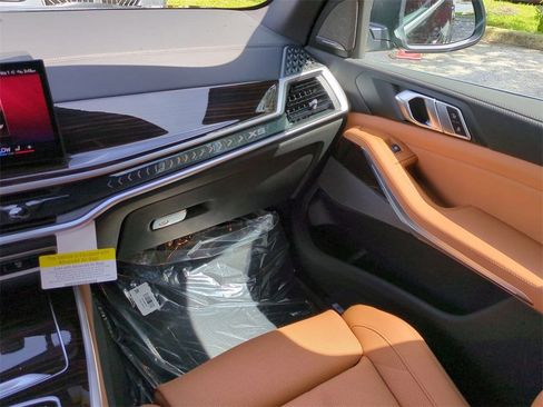 New 2026 BMW X5 xDrive40i w/ Premium Package image 15