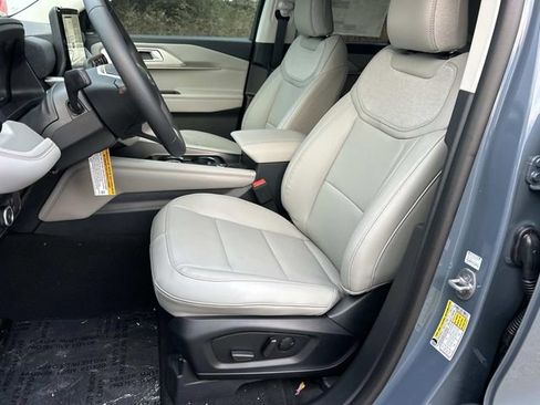 New 2026 Ford Explorer Active w/ Active Comfort Package image 26