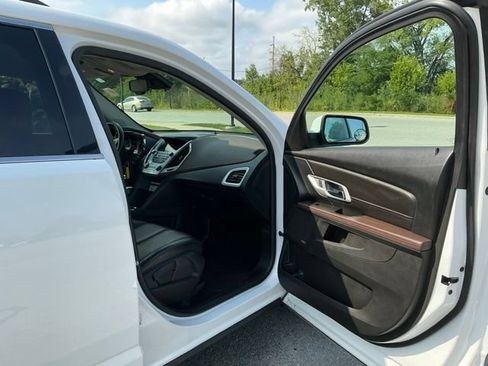 Used 2015 GMC Terrain SLT FWD image 17