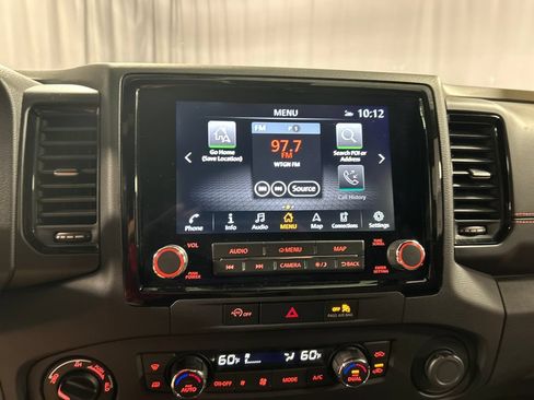 Used 2023 Nissan Frontier PRO-4X w/ Pro Convenience Package AWD/4WD image 15