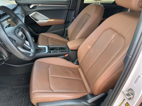 Used 2022 Audi Q3 2.0T Premium Plus AWD/4WD image 16