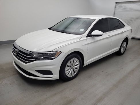 Used 2019 Volkswagen Jetta S w/ Driver Assistance Package FWD image 2