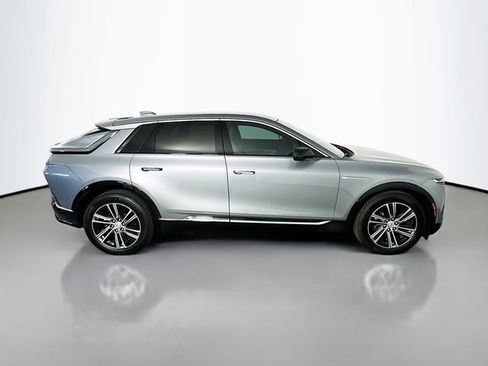Used 2024 Cadillac Lyriq Luxury RWD image 1