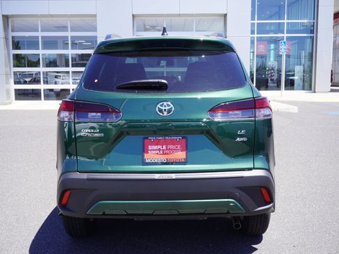 New 2026 Toyota Corolla Cross LE AWD/4WD image 9