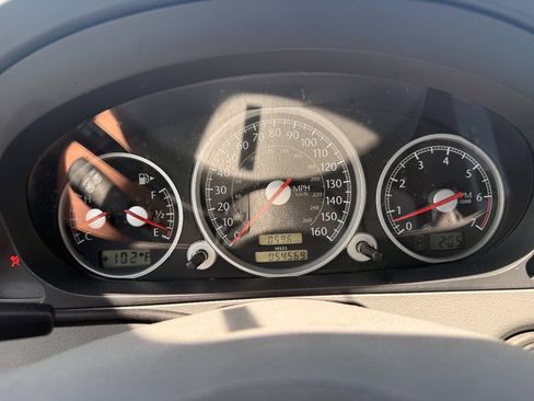 Used 2005 Chrysler Crossfire Limited RWD image 27