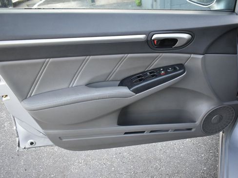 Used 2011 Honda Civic EX-L image 38