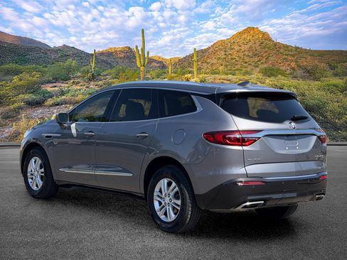 Used 2018 Buick Enclave Essence AWD/4WD image 7