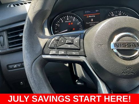 Used 2019 Nissan Rogue S AWD/4WD image 11